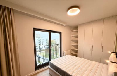 Alquiler de un elegante apartamento amueblado de 3 habitaciones, 60 m², Mokotów, Varsovia, Polonia